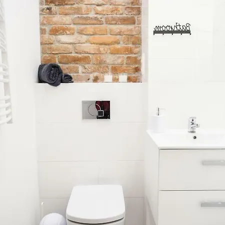 Apartament Modern Near The Royal Castle & Ice